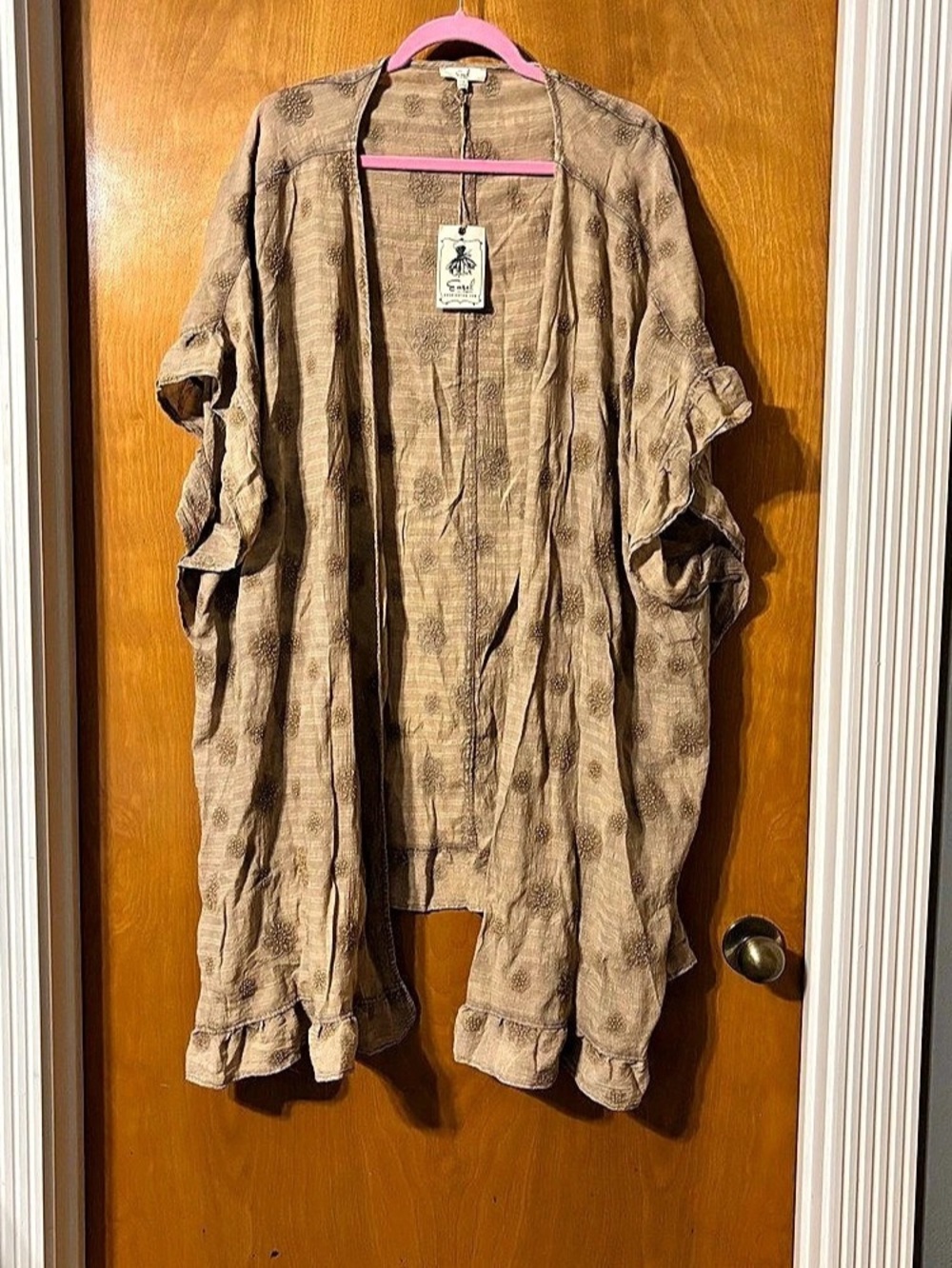 Easel Floral Ruffle Tunic in Brown Size Small NWT